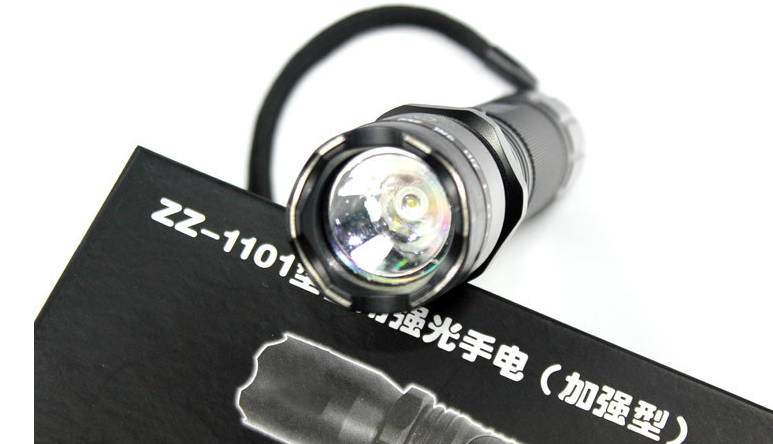 防身電擊棒的原理是什么？