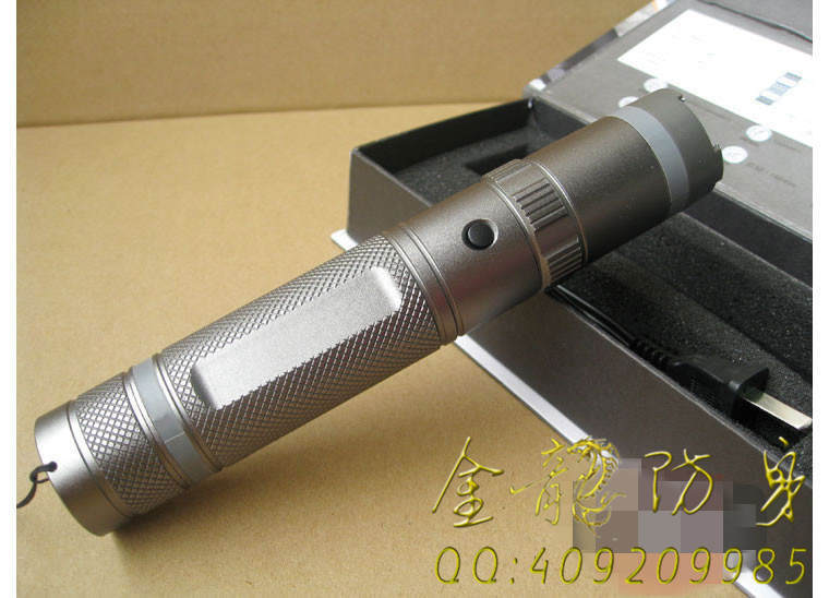 軍用自衛(wèi)瓦斯噴霧